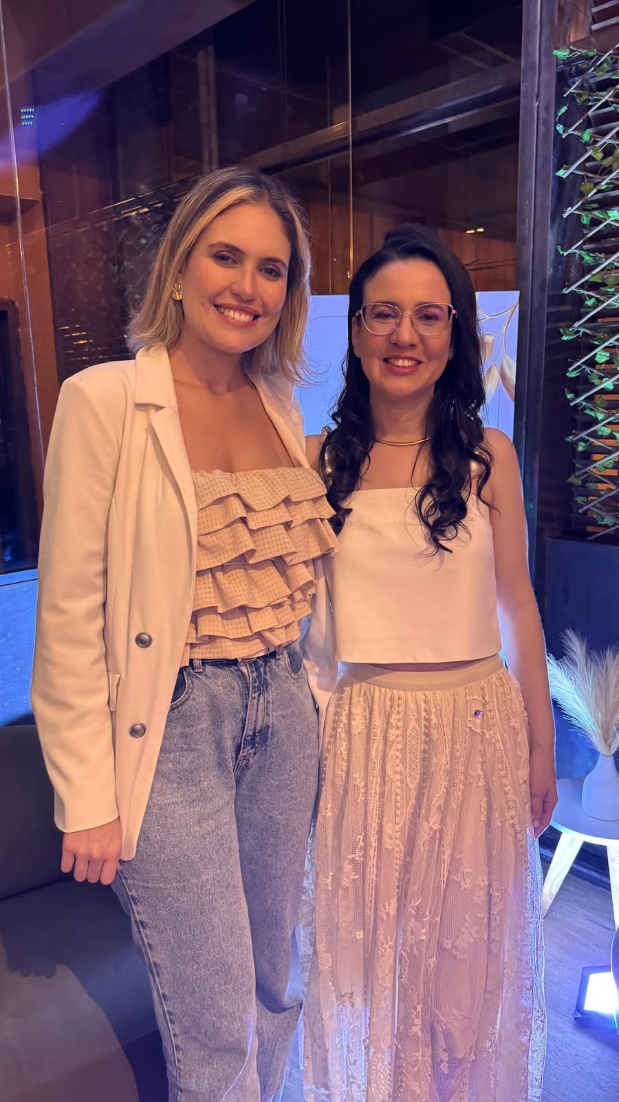Karen Bacic com a Dra. Manoela Souza